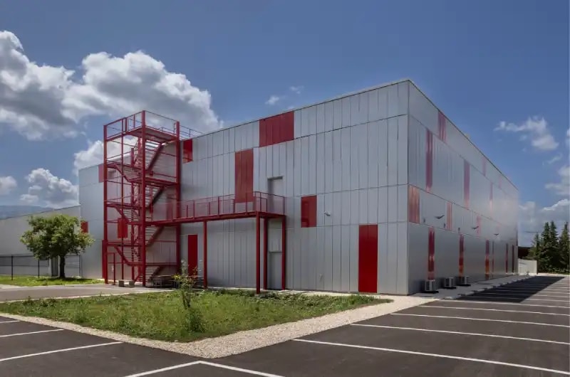 Adragos Pharma | Jura