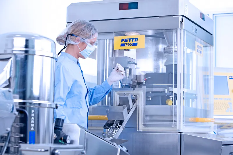 Glatt Pharmaceutical Services GmbH Co. & KG